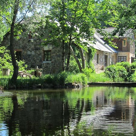 Hotel Kucuru Dzirnavas Lautere Exteriér fotografie